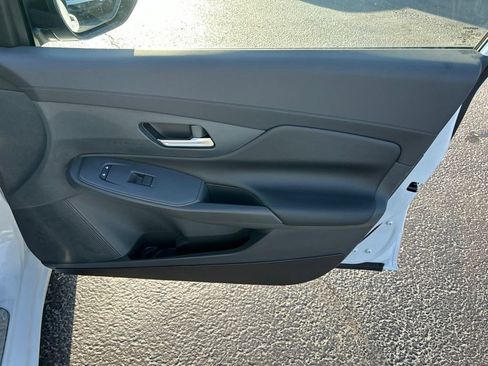 New 2026 Nissan Sentra SV w/ SV Convenience Package FWD image 40