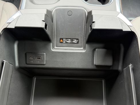 New 2026 GMC Sierra 1500 SLT w/ SLT Premium Plus Package image 36