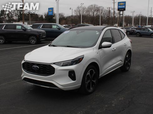 Used 2023 Ford Escape ST-Line Select w/ Tech Pack #2 image 8