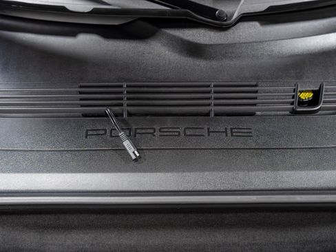 Used 2018 Porsche 911 GT3 image 58