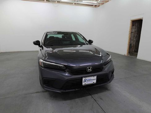 Used 2024 Honda Civic Sport image 3