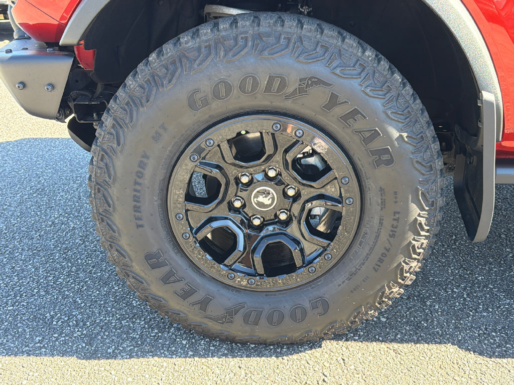 Used 2023 Ford Bronco Wildtrak AWD/4WD image 11