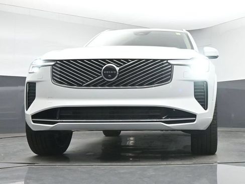 New 2026 Volvo XC90 T8 Ultra w/ Lounge Package AWD/4WD image 40