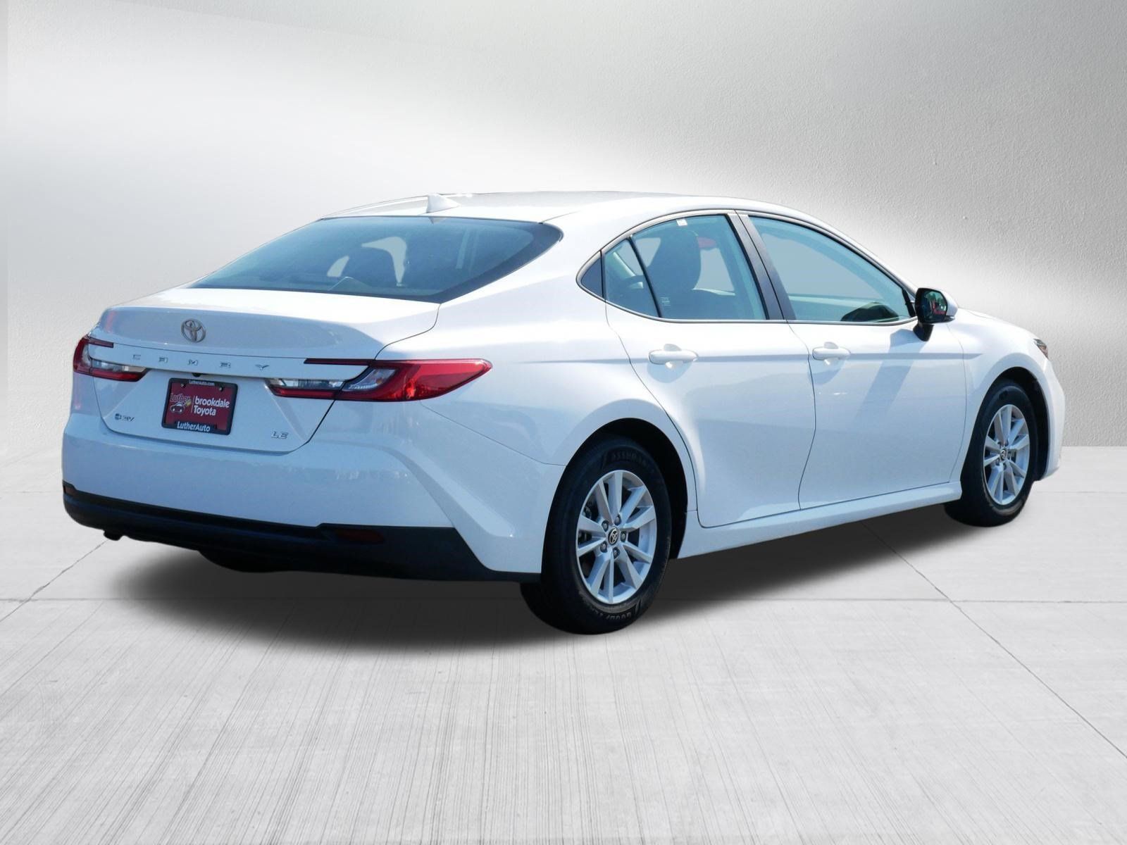 Certified 2025 Toyota Camry LE FWD image 7