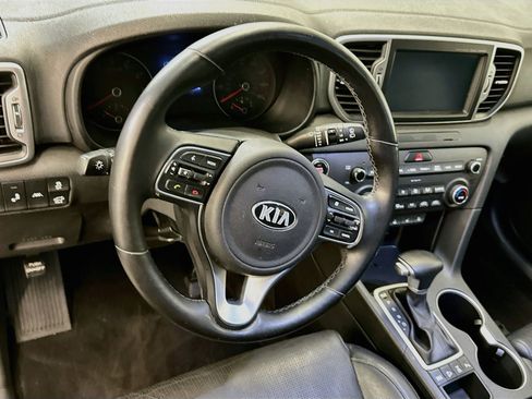 Used 2017 Kia Sportage EX w/ EX Technology Package AWD/4WD image 18