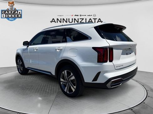 Certified 2023 Kia Sorento EX AWD/4WD image 3