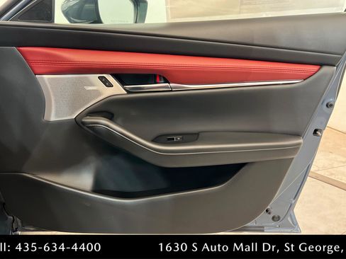 New 2026 MAZDA MAZDA3 2.5 S Hatchback w/ Premium Pkg FWD image 25
