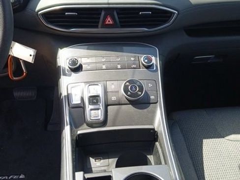 Used 2023 Hyundai Santa Fe SE AWD/4WD image 21