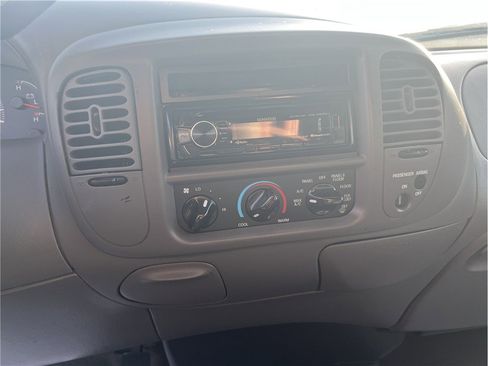 Used 2000 Ford F150 Short Bed 4D image 13