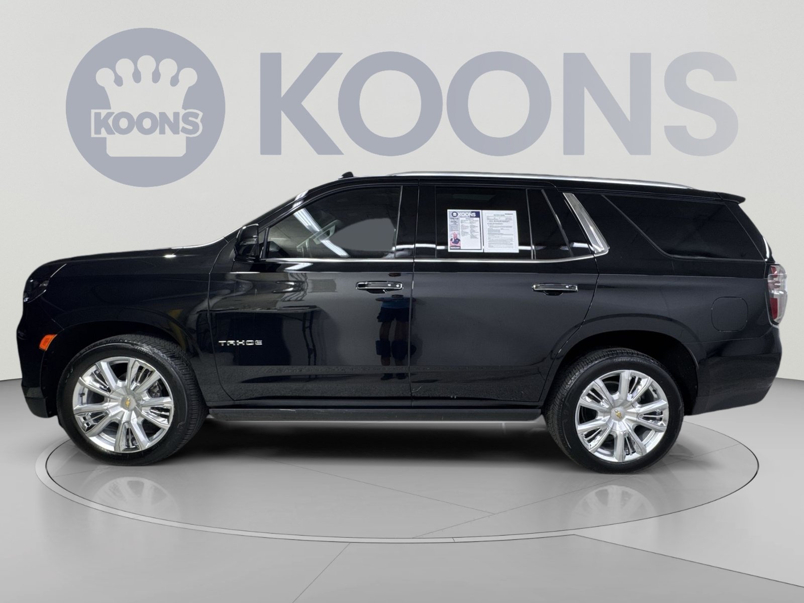 Used 2023 Chevrolet Tahoe High Country AWD/4WD image 17