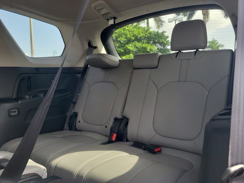 Certified 2024 Honda Pilot EX-L image 11