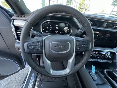 New 2026 GMC Sierra 2500 Denali w/ Denali Reserve Package image 18