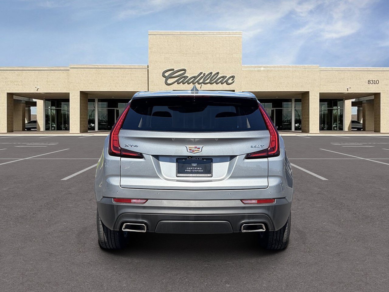 Certified 2023 Cadillac XT4 Luxury w/ Driver Awareness Package FWD image 6