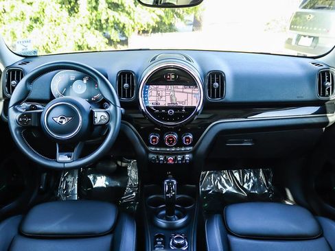 Used 2024 MINI Cooper Countryman S FWD image 16
