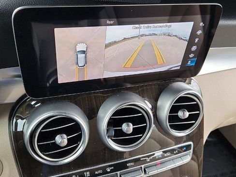 Used 2021 Mercedes-Benz GLC 300 GLC 300 image 18