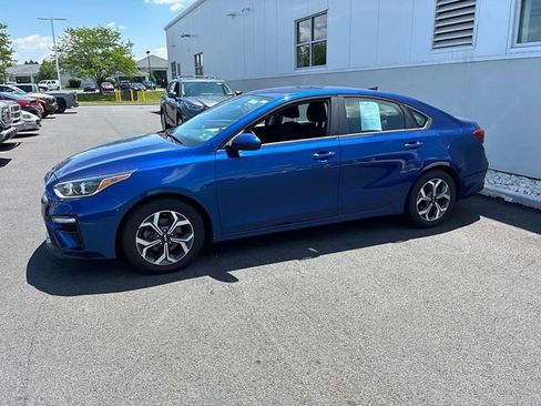 Used 2020 Kia Forte LXS FWD image 17