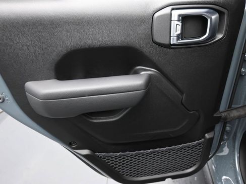 New 2026 Jeep Gladiator Rubicon image 11