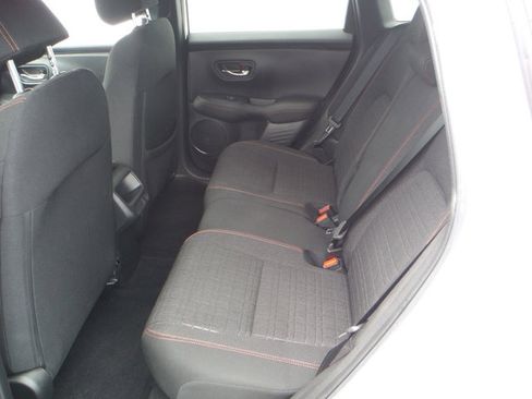 Used 2024 Honda HR-V Sport image 30