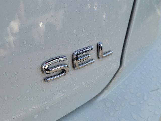 Certified 2024 Volkswagen Jetta SEL FWD image 7