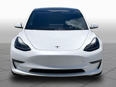 Used 2023 Tesla Model 3 Standard Range RWD image 3