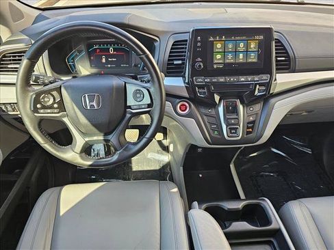 Used 2018 Honda Odyssey EX-L image 19
