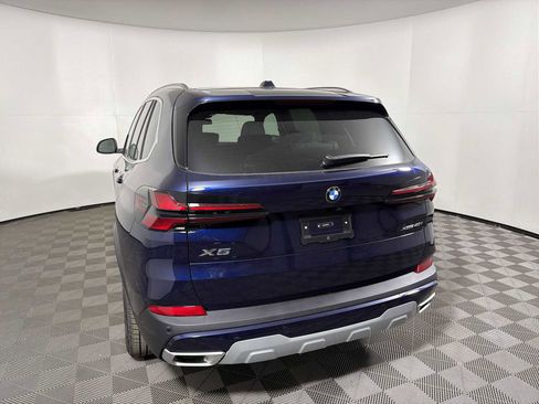 New 2026 BMW X5 xDrive40i w/ Climate Comfort Package image 3