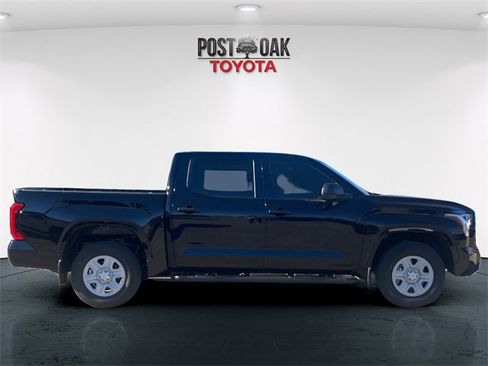 New 2026 Toyota Tundra SR image 8