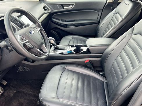 Used 2017 Ford Edge SEL w/ Equipment Group 201A image 10