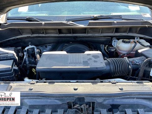 Used 2021 Chevrolet Silverado 1500 RST image 10