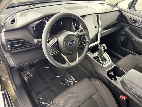 Used 2025 Subaru Outback Premium w/ Popular Package #1A AWD/4WD image 22