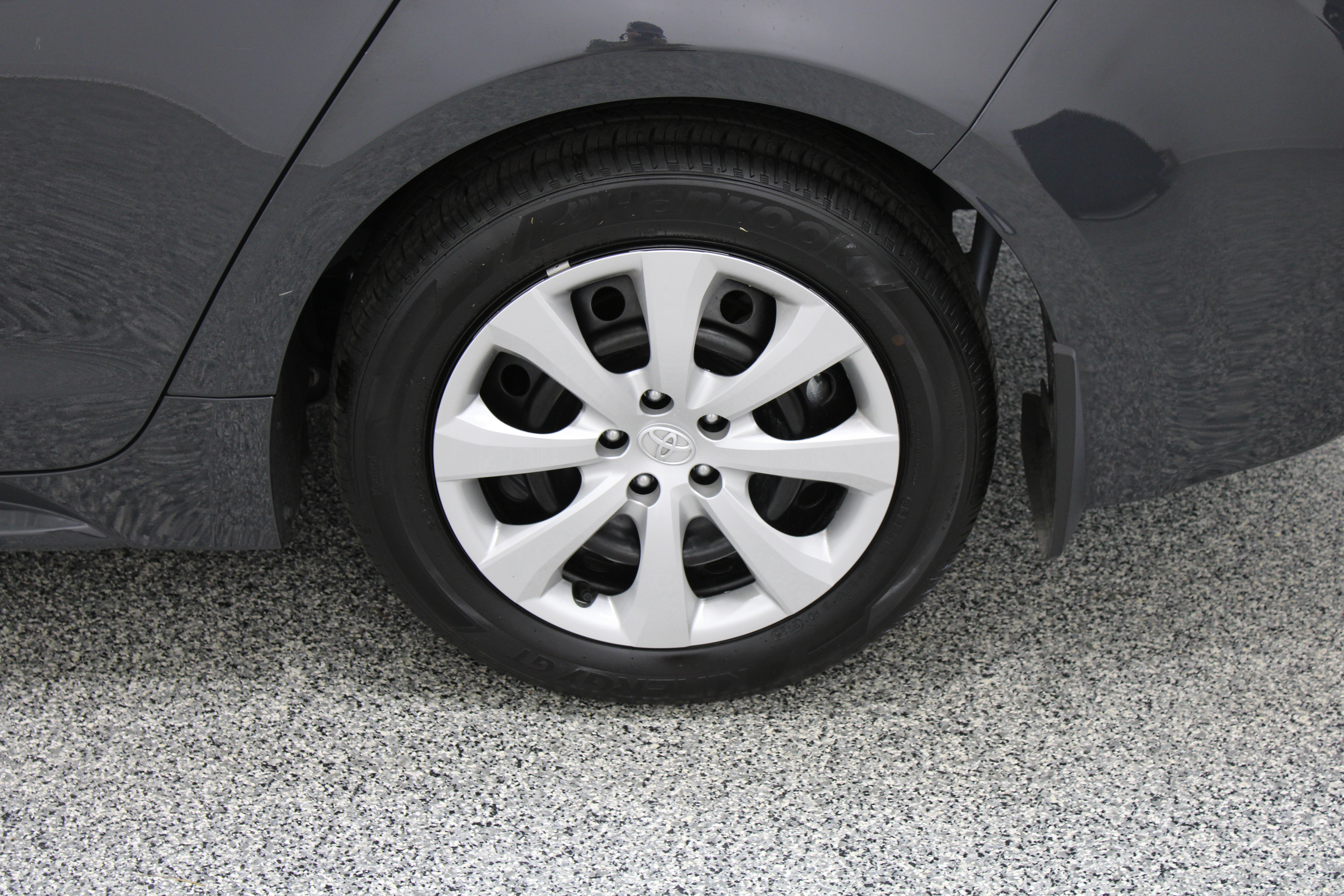 Certified 2026 Toyota Corolla LE FWD image 10