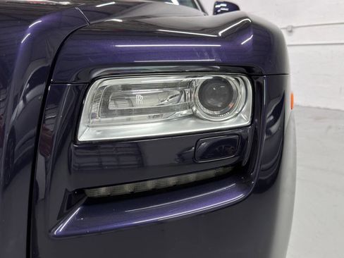 Used 2010 Rolls-Royce Ghost RWD image 35