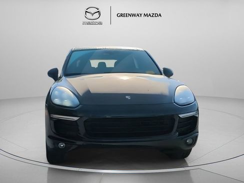 Used 2016 Porsche Cayenne AWD/4WD image 5