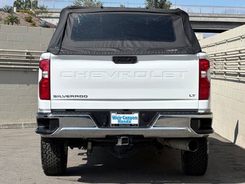 Used 2022 Chevrolet Silverado 2500 LT w/ Convenience Package RWD image 8