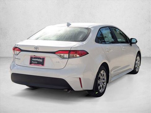 New 2026 Toyota Corolla LE image 2