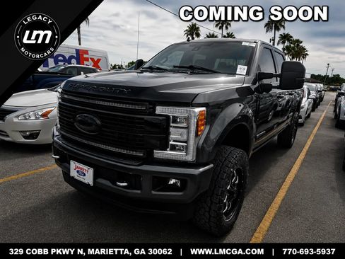 Used 2019 Ford F350 Platinum w/ Platinum Ultimate Package AWD/4WD image 1