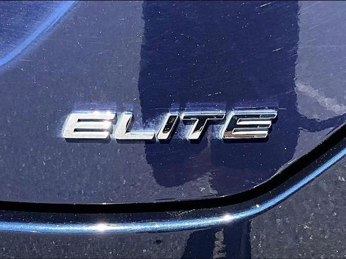 Used 2023 Honda Pilot Elite image 26