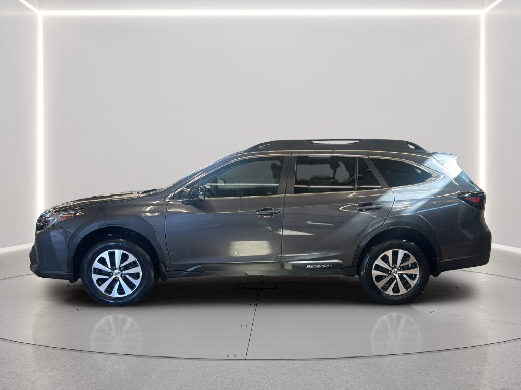 Used 2024 Subaru Outback Premium AWD/4WD image 2