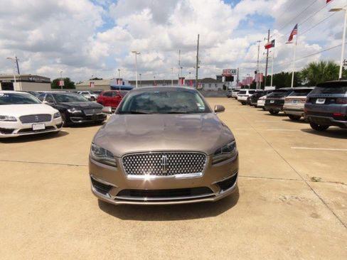 Used 2019 Lincoln MKZ Reserve w/ Luxury Package image 5