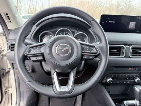 Used 2025 MAZDA CX-5 AWD 2.5 S w/ Preferred Package image 11