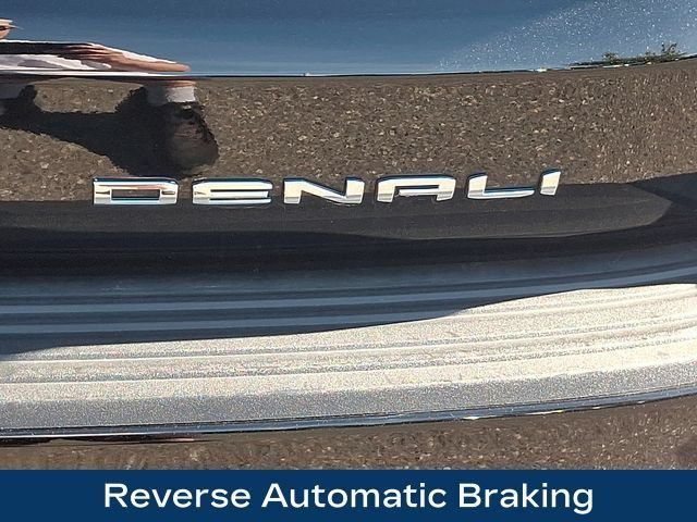 Used 2024 GMC Yukon XL Denali w/ Advanced Technology Package AWD/4WD image 48