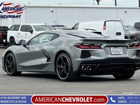 Used 2022 Chevrolet Corvette Stingray Coupe w/ 1LT RWD image 6