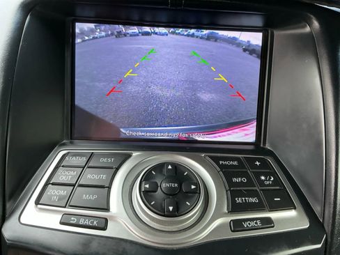 Used 2014 Nissan 370Z Touring w/ Sport Package image 28