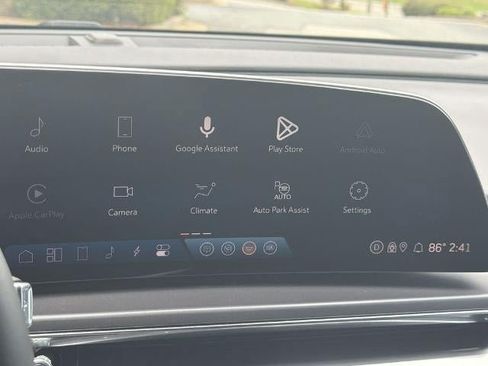 Used 2024 Cadillac Lyriq Tech w/ Driver Assist Package AWD/4WD image 29