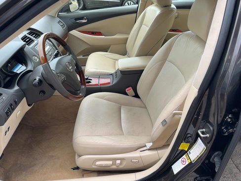 Used 2012 Lexus ES 350 FWD image 6
