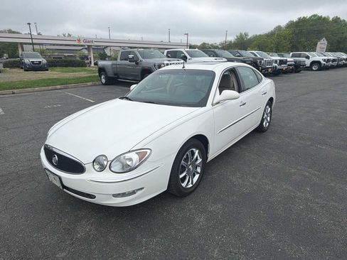 Used 2005 Buick LaCrosse CXS w/ Gold Convenience Package FWD image 1