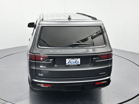 Used 2024 Jeep Wagoneer L Series II RWD image 33