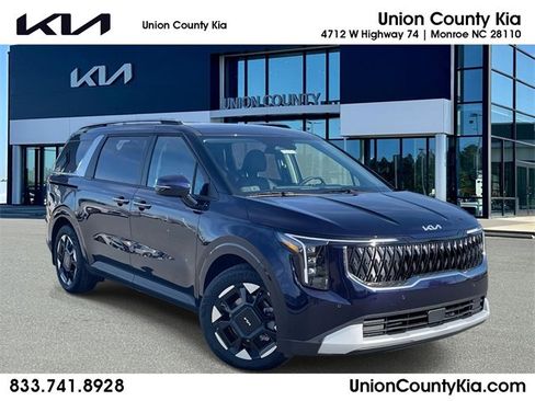 New 2026 Kia Carnival EX image 1