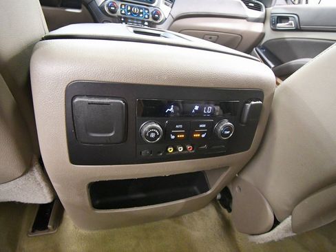 Used 2015 Chevrolet Tahoe LTZ image 18