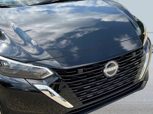 Certified 2024 Nissan Sentra SV FWD image 33